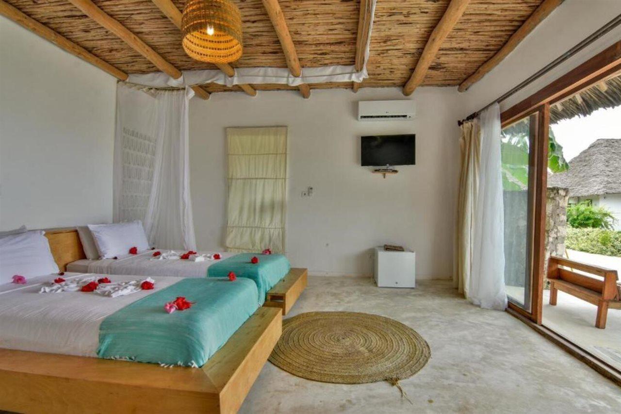 Zanbluu Beach Hotel Kiwengwa  Kültér fotó