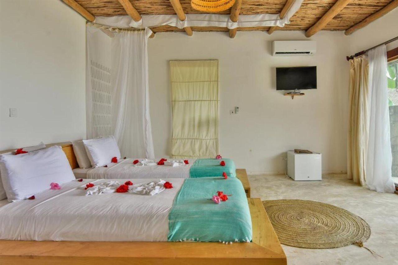 Zanbluu Beach Hotel Kiwengwa  Kültér fotó