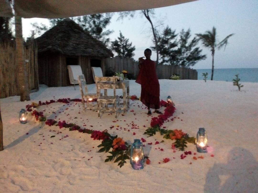 Zanbluu Beach Hotel Kiwengwa  Kültér fotó