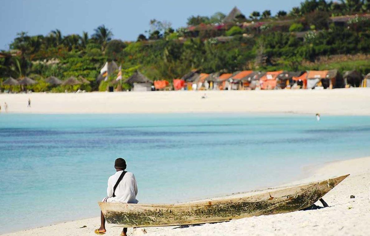 Zanbluu Beach Hotel Kiwengwa  Kültér fotó