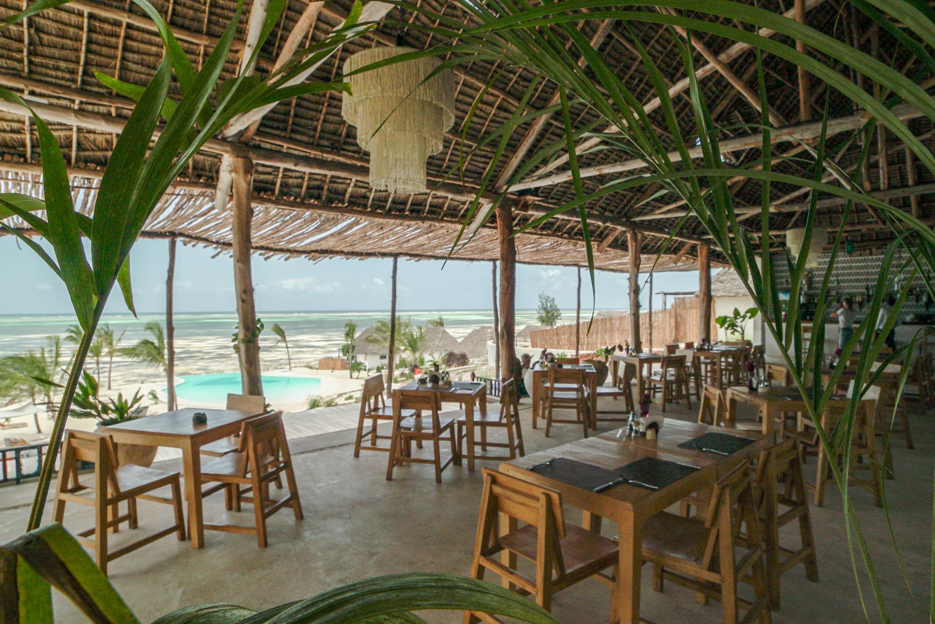 Zanbluu Beach Hotel Kiwengwa  Kültér fotó